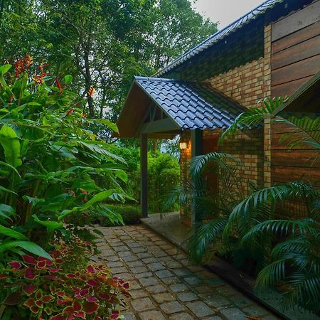 エレファント パッセージ リゾート ムンナール エクステリア 写真 Thekkady Spice Village
